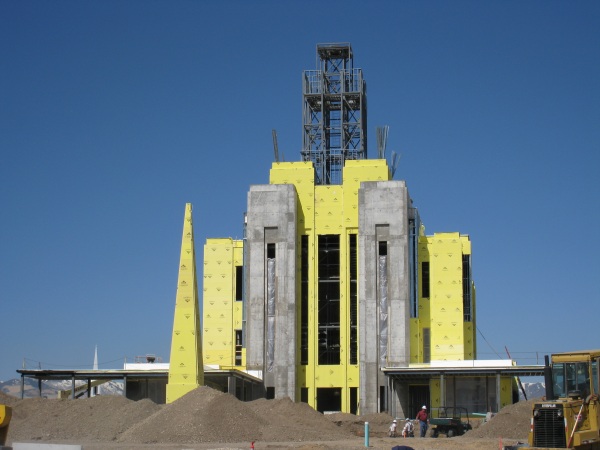 Oquirrh Mountain Temple in May