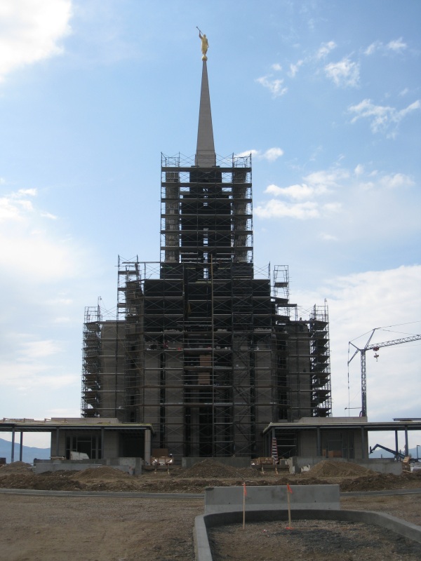 Oquirrh Mountain Temple in September