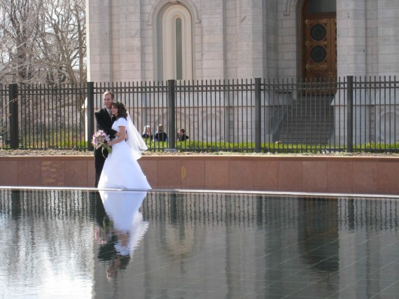 A couple outside the Salt Lake Temple