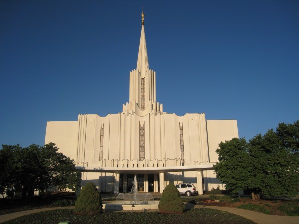 The Jordan River temple entrance 