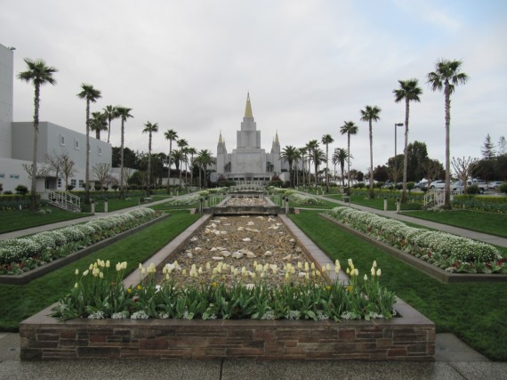 Oakland California Temple