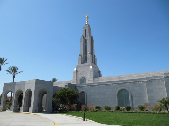 Redlands California Temple