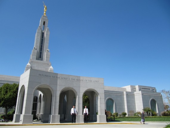 Redlands California Temple