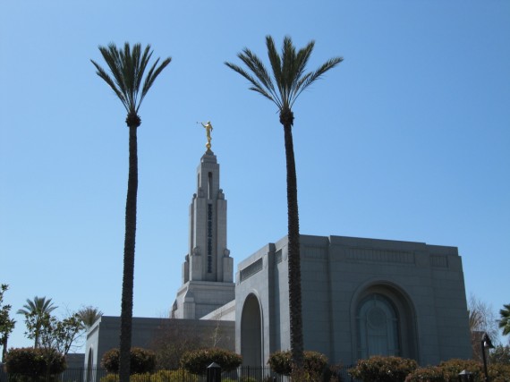 Redlands California Temple