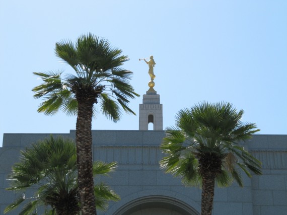 Redlands California Temple