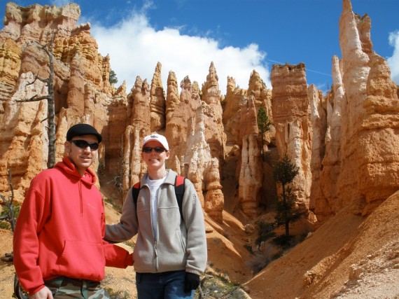 Mark and Connie hiking in Bryce Canyon