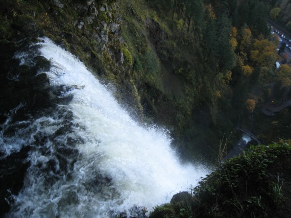 Multnomah Falls from the top