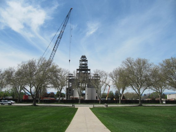 Brigham City Temple from front of tabernacle