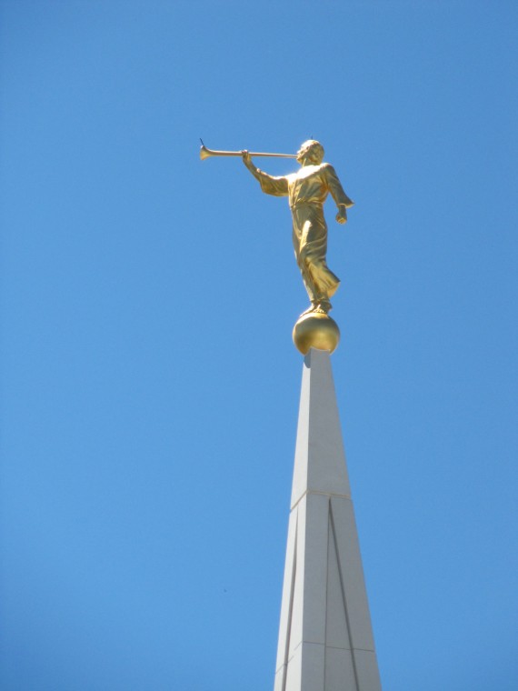 Brigham City Utah Temple Moroni installed