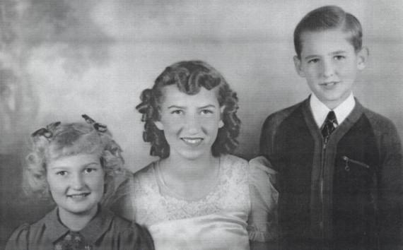 Edith's children: Glenna, Dolores, and Robert