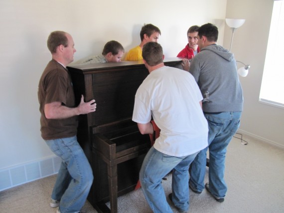 Moving in the piano. 