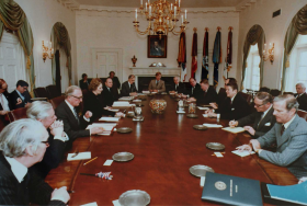 Margaret Thatcher White House cabinet room talks